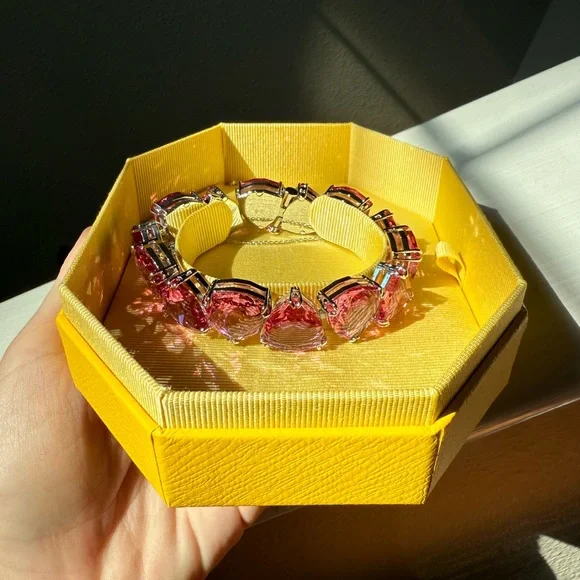 SWAROVSKI Millenia Bracelet - Picture 2 of 8